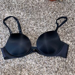 Victoria’s Secret sexy illusions push up bra 32B
